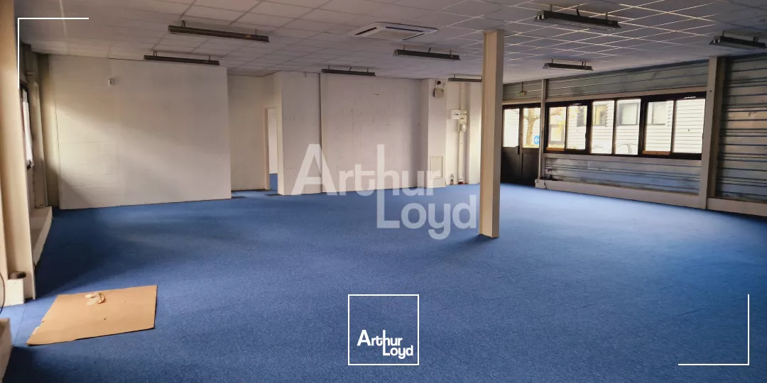 BLOIS - LOCATION LOCAL COMMERCIAL OU BUREAUX DE 168,76 M²